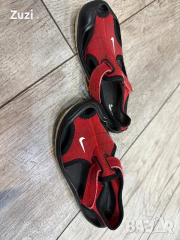 Nike сандали и маратонки, 6€/чифт, снимка 4 - Детски маратонки - 55343788