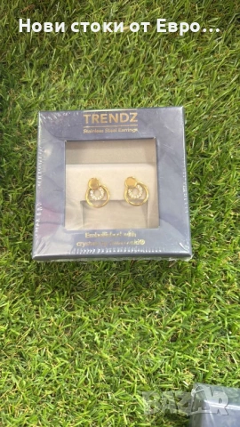 Позлатени обеци с кристали Swarovski , снимка 5 - Обеци - 54879421