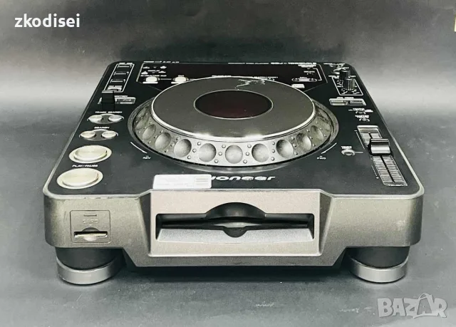 DJ Пулт PIONEER-CDJ-1000MK2, снимка 2 - Ресийвъри, усилватели, смесителни пултове - 55651344