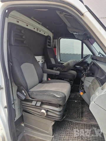 Седалка за Ивеко Дейли/Iveco Daily , снимка 10 - Бусове и автобуси - 54174337