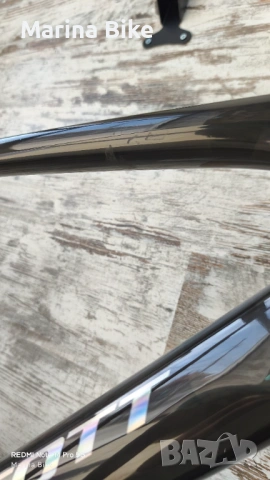 DEMO карбонов шосеен велосипед Scott Addict RC30 Disc Shimano 105 Di2 Syncros Capital| L, снимка 17 - Велосипеди - 54226873