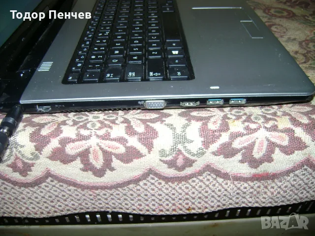Samsung 17 инча, DualCore, 4 GB RAM, 320 GB HDD, снимка 6 - Лаптопи за дома - 55438959