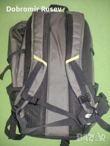 Раница 30L Quechua Decathlon , снимка 2 - Спортна екипировка - 54905507