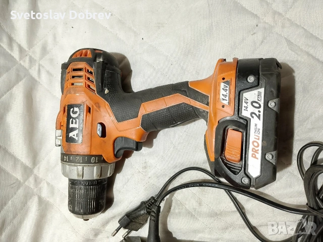 акумулаторен винтоверт AEG 14.4v комплект зарядно и батерия, снимка 5 - Винтоверти - 53966337