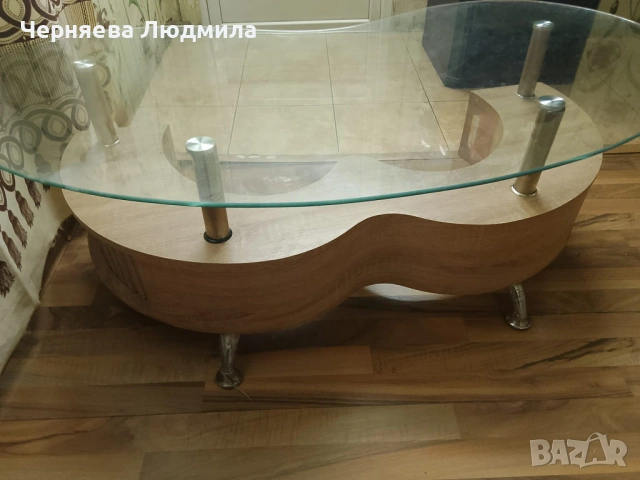 Холна маса с стъклена повърхност, снимка 4 - Маси - 54799366