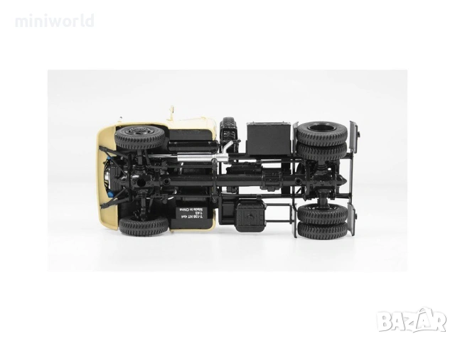 Tatra 148 NT 4x4 влекач - мащаб 1:43 на Авто История моделът е нов в кутия, снимка 6 - Колекции - 54697233
