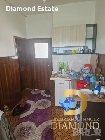 Двуетажна къща с гараж в село Брод, общ. Димитровград, снимка 12 - Къщи - 55311619