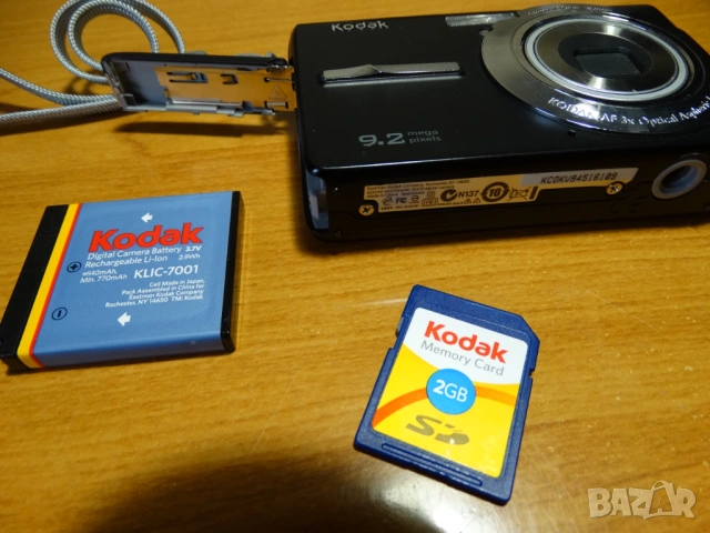 Kodak EasyShare M320 ..., снимка 14 - Фотоапарати - 54379381
