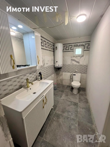 Ремонтирана къща в гр. Омуртаг до Еконт, снимка 11 - Къщи - 55099728