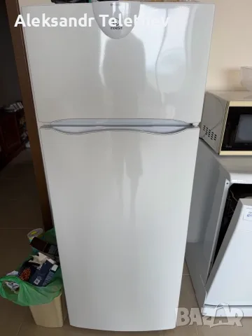 хладилник Indesit