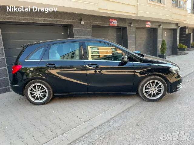 Mercedes-Benz B200 CDI, снимка 5 - Автомобили и джипове - 55556859
