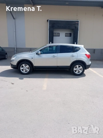 Nisan Qashqai , снимка 14 - Автомобили и джипове - 54703606