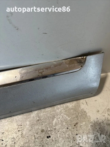 Лайсна/Облицовка за заден ляв долен край за Volkswagen Touareg 3.0 TDI (2009) , снимка 2 - Части - 54164361