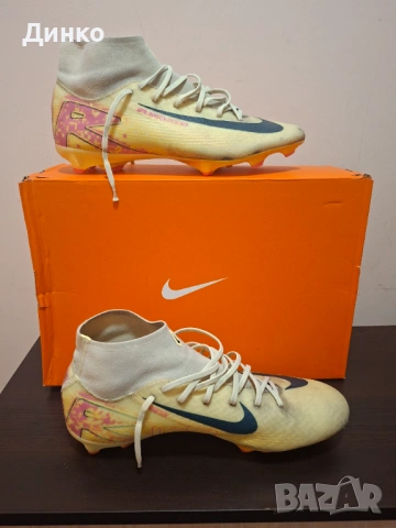 Футболни обувки Nike Air Zoom!