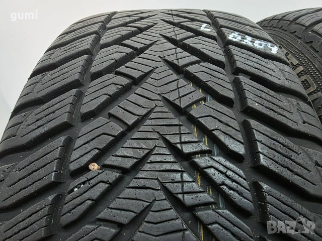2бр зимни гуми 205/50/16 GOODYEAR L06204 , снимка 2 - Гуми и джанти - 55230861