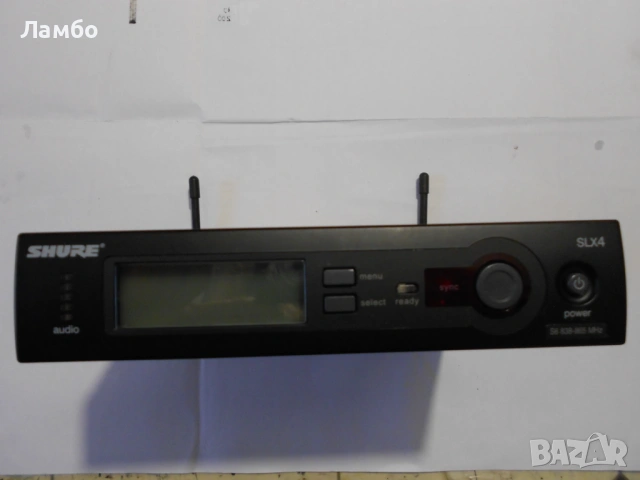 Продавам безжичен микрофон СHURE SLX4  BETA58A.