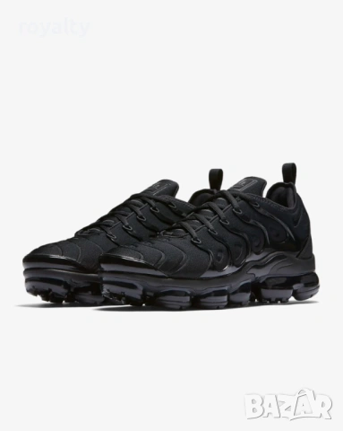 Спортни Нови Оригинални Обувки Nike Air VaporMax Plus Black/Black/Dark Grey, снимка 2 - Маратонки - 54045211