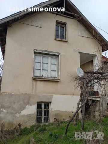 Продава се къща в с.Фурен