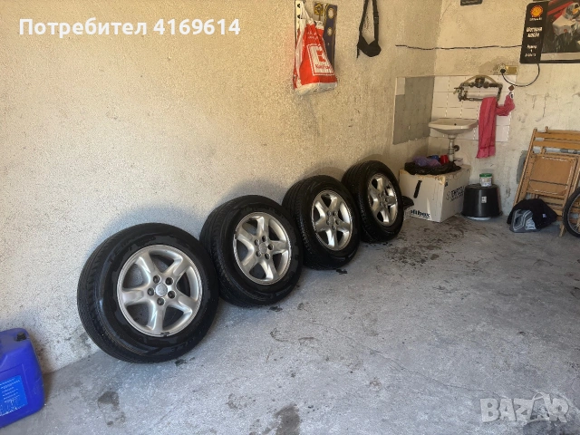 Продавам джанти с гуми за Toyota RAV 4, снимка 3 - Гуми и джанти - 55120271