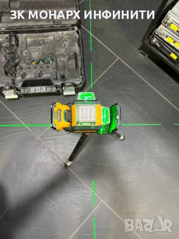 Лазерен нивел DEWALT DCE089G, снимка 3 - Други инструменти - 54058069