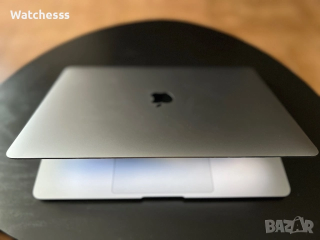 Като HOB MacBook Air 13" 2020 M1 16GB RAM 256 SSD Space Grey, снимка 3 - Лаптопи за работа - 54395721