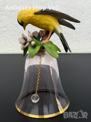 Красива кристална камбана Franklin Mint №8093, снимка 3 - Антикварни и старинни предмети - 54123734