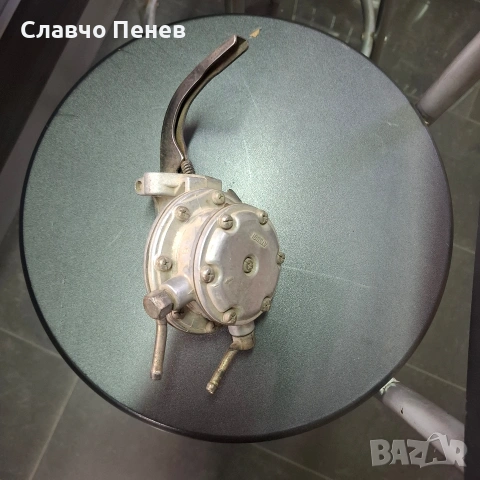 Горивна помпа механична подкачваща Datsun/Nissan 720 z22, снимка 8 - Части - 54397863