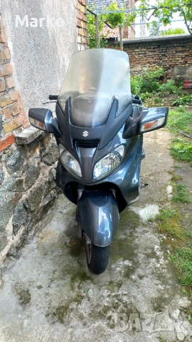 Suzuki Burgman 650 executive 