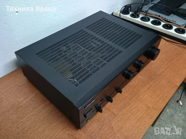 Pioneer A-335 в перфектно техническо и много добро външно състояние., снимка 8 - Ресийвъри, усилватели, смесителни пултове - 54578161