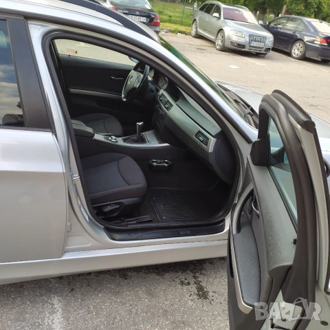 BMW 318 E91/M47/187000км/ГАРАЖНА/3 КЛЮЧА, снимка 17 - Автомобили и джипове - 54808088