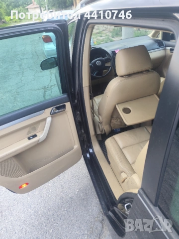 Продавам Volkswagen Touran 2.0 TDI HIGHLINE , снимка 13 - Автомобили и джипове - 54740041
