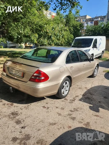 Mercedes-Benz E 200 CDI, снимка 18 - Автомобили и джипове - 55623792