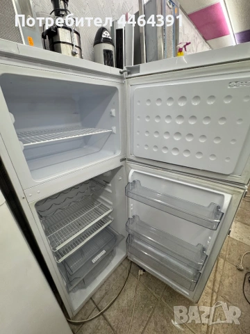Хладилник с фризер BEKO , снимка 3 - Хладилници - 54478882