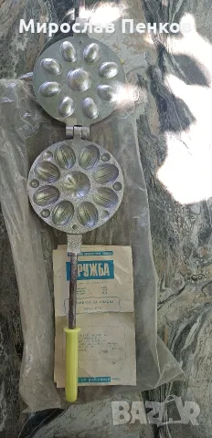 Преса за сладки орехчета 