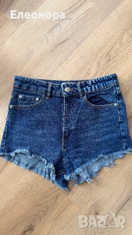 Дамски дънкови къси гащи ZARA