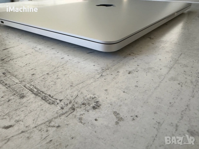 MacBook Pro 13" M1 Chip 8-CPU, 8-GPU, 16RAM, 512GB SSD, снимка 2 - Лаптопи за работа - 53973213