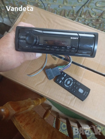  Цифров медиен плейър Sony DSX-A30 FM/MW/LW, снимка 2 - Аксесоари и консумативи - 52224524