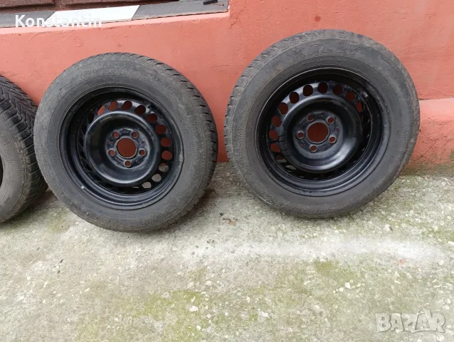 Зимни гуми Kelly 195/65/15, снимка 2 - Гуми и джанти - 55449163