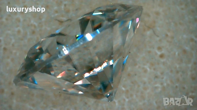 Диамант, Moissanite Brilliance, със сертификат, гравиран номер на камъка -50 ЕВРО - 2 карата, снимка 3 - Бижутерийни комплекти - 55082781
