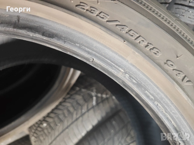 2бр.летни гуми 235/45/18 Hankook, снимка 5 - Гуми и джанти - 54481352