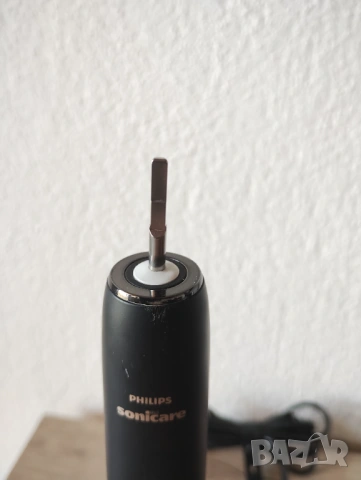 Philips Sonicare HX992 DiamondClean 9000 Smart, снимка 4 - Други - 54282813