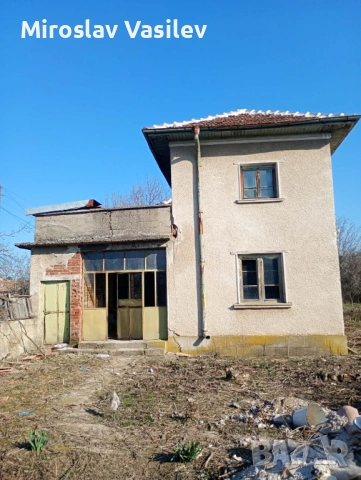 Продава се