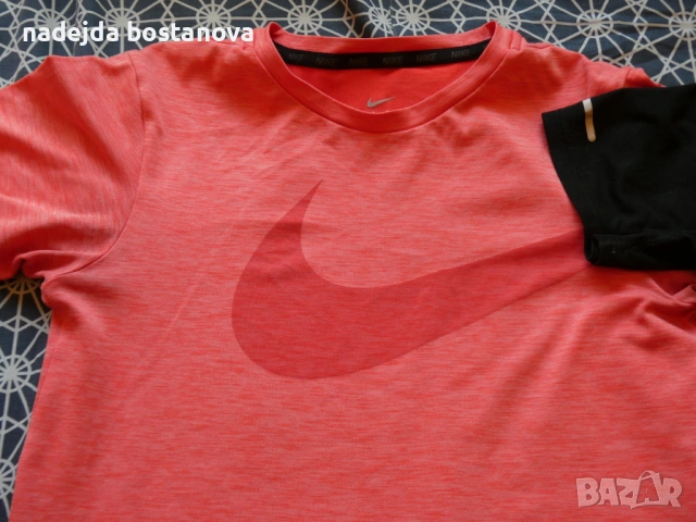 продавам лот от две тениски за бягане,размер м,марка nike dri fit, снимка 2 - Тениски - 54506383