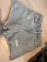 Къси панталонки, снимка 1