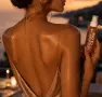 Нов блестящ спрей COLLAGENA  ICONIC GLOW, снимка 1