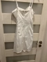 Нова стилна бяла мини рокля с набрани детайли (Made in Italy), снимка 3