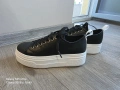 Дамски обувки Armani Exchange, снимка 1