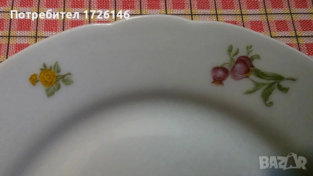 Шведска порцеланова чиния Blomster, снимка 2 - Чинии - 54044393