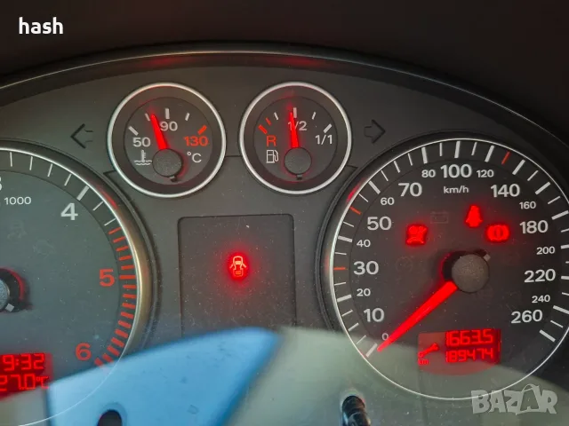 Audi A3 Sportback (8P) — Перфектно състояние, реални 189,400 км!2 комплекта гуми на джанти, снимка 4 - Автомобили и джипове - 55377450
