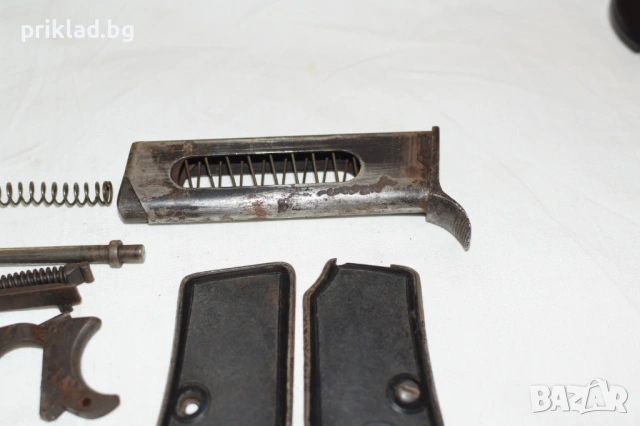 Лот части за Beretta 1934 .380 ACP, снимка 2 - Оборудване и аксесоари за оръжия - 54319870